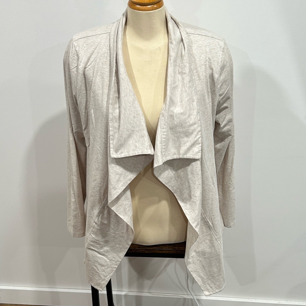 Danskin Cream cardigan